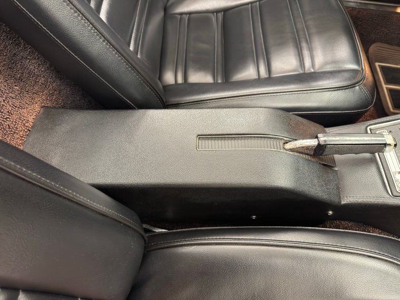 Chevrolet-Corvette-1973-Mille-Miglia-Red-Black-44