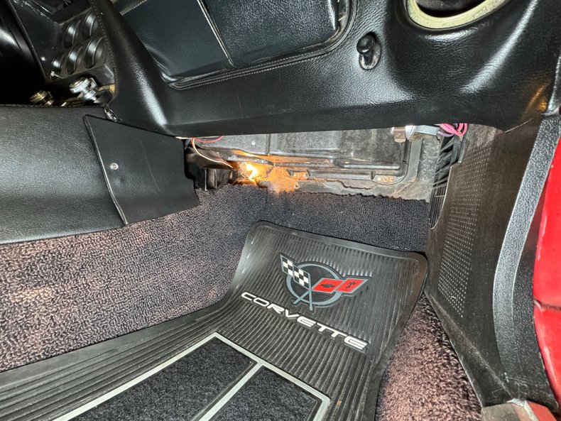 Chevrolet-Corvette-1973-Mille-Miglia-Red-Black-46