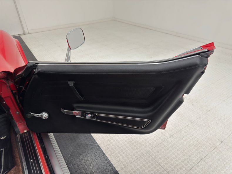 Chevrolet-Corvette-1973-Mille-Miglia-Red-Black-48