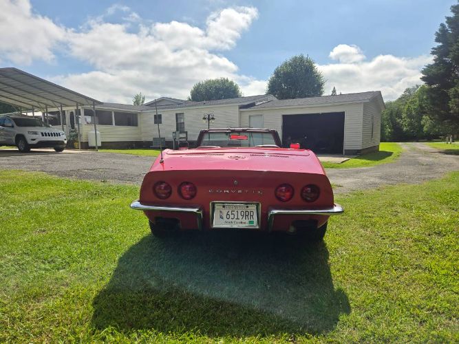 Chevrolet-Corvette-1973-Red-10