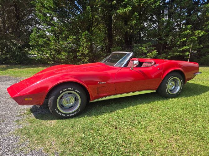 Chevrolet-Corvette-1973-Red-11