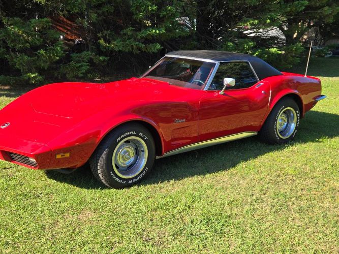 Chevrolet-Corvette-1973-Red-2