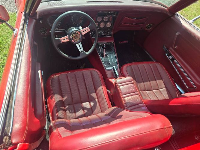 Chevrolet-Corvette-1973-Red-9