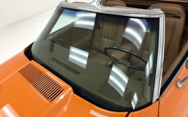 Chevrolet-Corvette-1974-Corvette-Orange-Medium-Saddle-19
