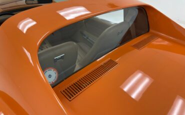 Chevrolet-Corvette-1974-Corvette-Orange-Medium-Saddle-21