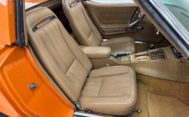 Chevrolet-Corvette-1974-Corvette-Orange-Medium-Saddle-35
