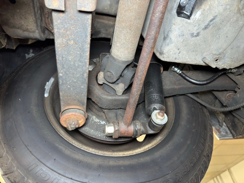 Chevrolet-Corvette-1974-Corvette-Orange-Medium-Saddle-4