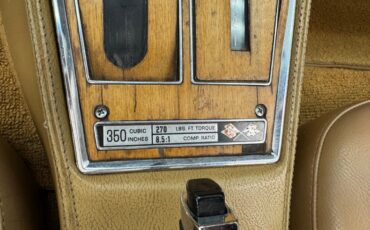 Chevrolet-Corvette-1974-Corvette-Orange-Medium-Saddle-44