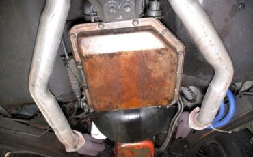 Chevrolet-Corvette-1976-Silver-Metallic-Smoke-Gray-13