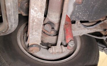 Chevrolet-Corvette-1976-Silver-Metallic-Smoke-Gray-48