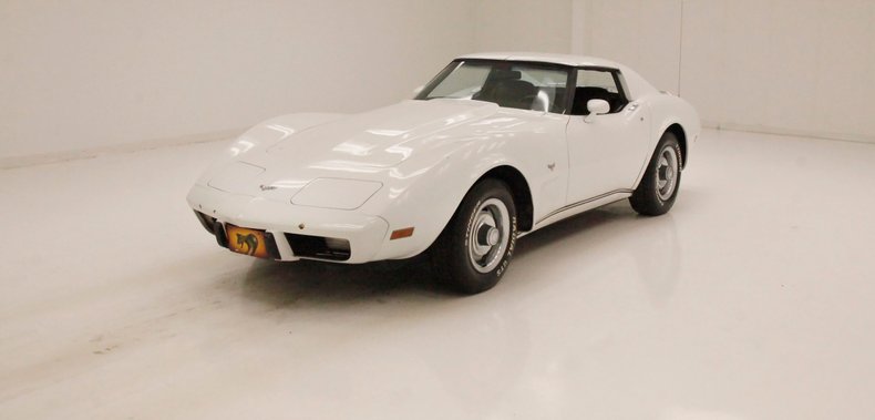 Chevrolet-Corvette-1977-Classic-White-Dark-Brown-46