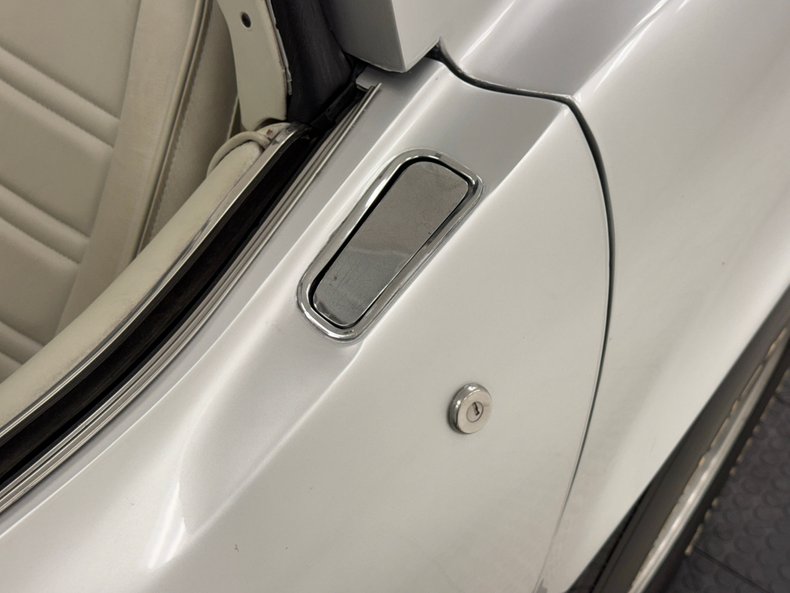 Chevrolet-Corvette-1978-Silver-Oyster-12