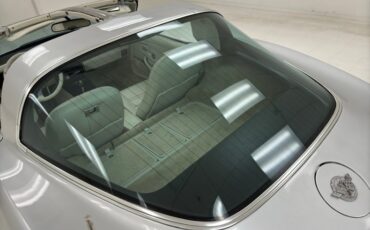 Chevrolet-Corvette-1978-Silver-Oyster-13