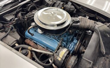 Chevrolet-Corvette-1978-Silver-Oyster-21