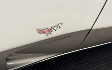 Chevrolet-Corvette-1978-Silver-Oyster-9