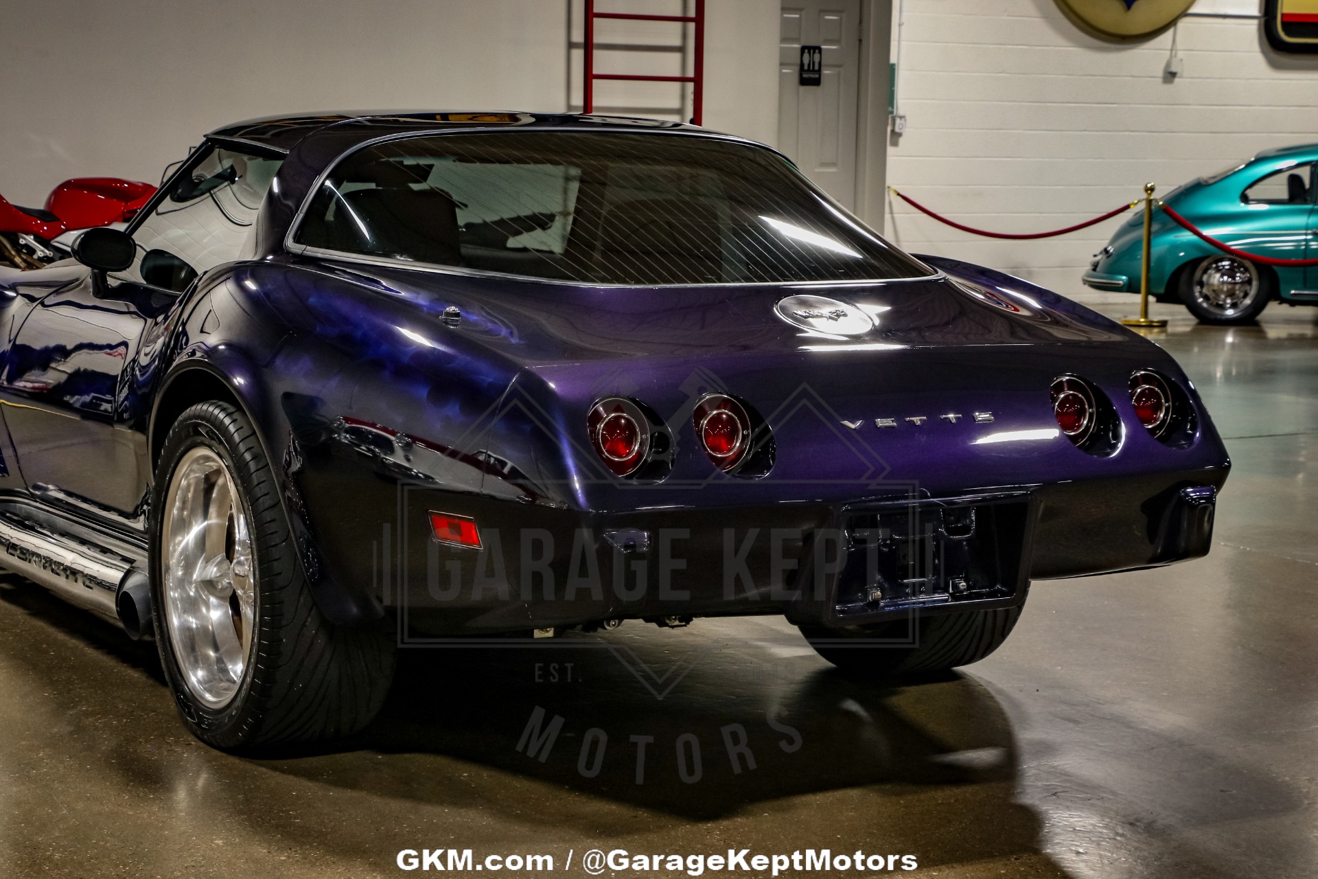 Chevrolet-Corvette-1979-Blue-Black-41