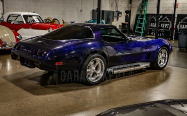 Chevrolet-Corvette-1979-Blue-Black-44