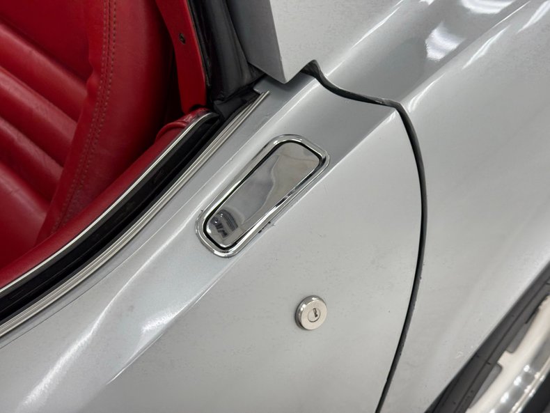 Chevrolet-Corvette-1979-Silver-Metallic-Medium-Red-18