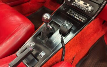 Chevrolet-Corvette-1979-Silver-Metallic-Medium-Red-39