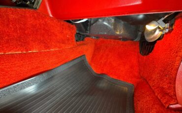 Chevrolet-Corvette-1979-Silver-Metallic-Medium-Red-42