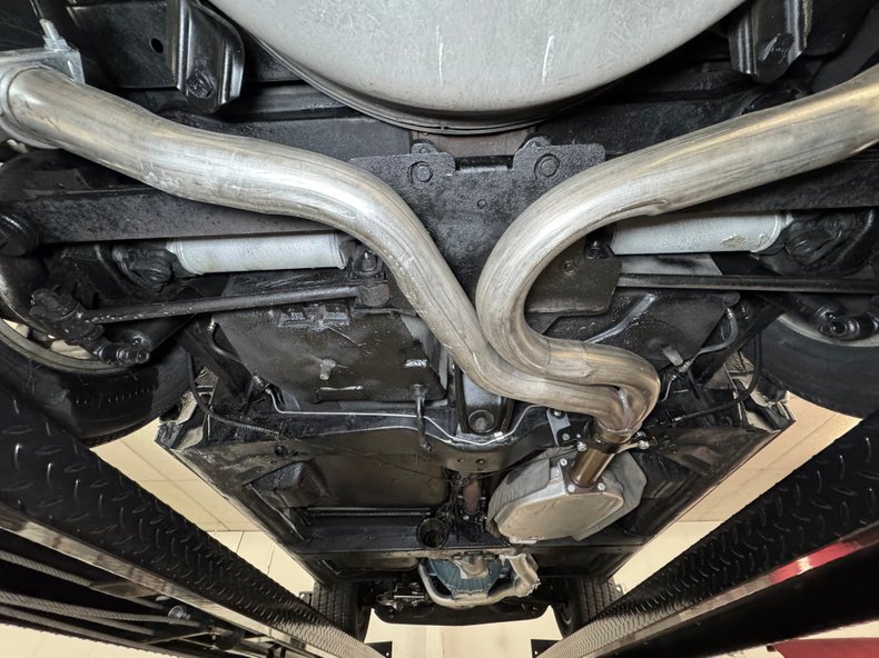 Chevrolet-Corvette-1979-Silver-Metallic-Medium-Red-45