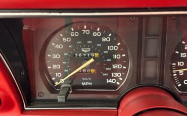 Chevrolet-Corvette-1979-Silver-Metallic-Medium-Red-6