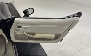 Chevrolet-Corvette-1980-Black-Oyster-37