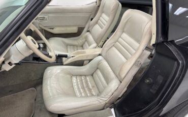 Chevrolet-Corvette-1980-Black-Oyster-38