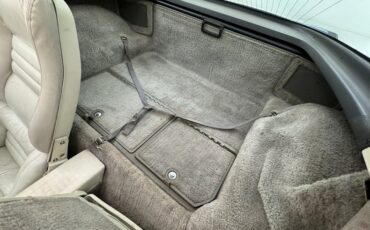 Chevrolet-Corvette-1980-Black-Oyster-40