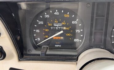 Chevrolet-Corvette-1980-Black-Oyster-7