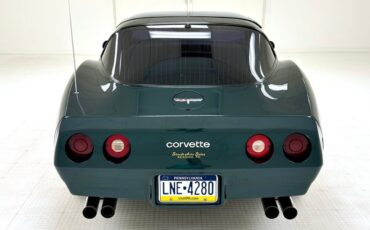 Chevrolet-Corvette-1980-Dark-Ivy-Green-Metal-Oyster-3