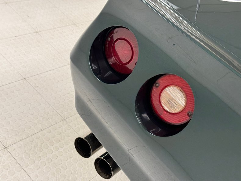 Chevrolet-Corvette-1980-Dark-Ivy-Green-Metal-Oyster-42