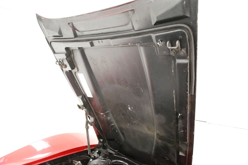 Chevrolet-Corvette-1981-Red-Camel-17