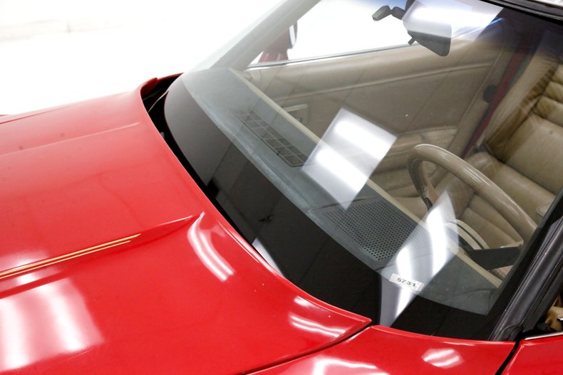 Chevrolet-Corvette-1981-Red-Camel-21