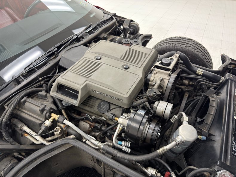 Chevrolet-Corvette-1984-Bright-Red-Red-16