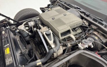 Chevrolet-Corvette-1984-Bright-Red-Red-17