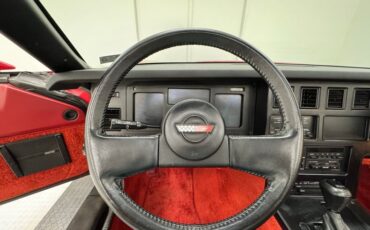 Chevrolet-Corvette-1984-Bright-Red-Red-34