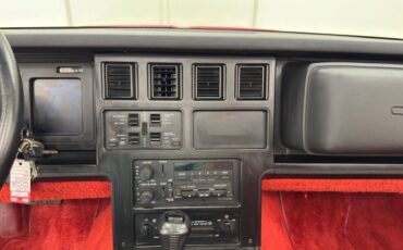 Chevrolet-Corvette-1984-Bright-Red-Red-37