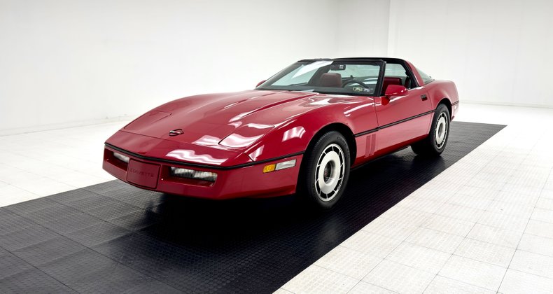 Chevrolet-Corvette-1984-Bright-Red-Red-38