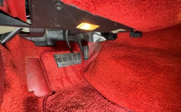 Chevrolet-Corvette-1984-Bright-Red-Red-42