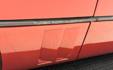 Chevrolet-Corvette-1987-Dark-Red-Metallic-Graphite-12