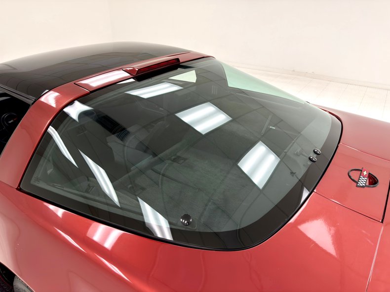 Chevrolet-Corvette-1987-Dark-Red-Metallic-Graphite-16