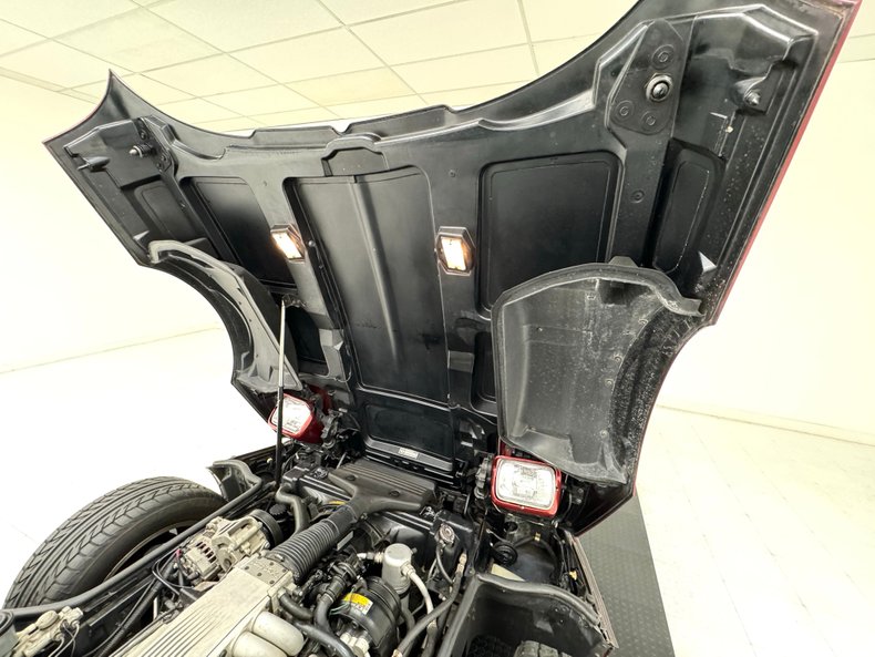 Chevrolet-Corvette-1987-Dark-Red-Metallic-Graphite-26