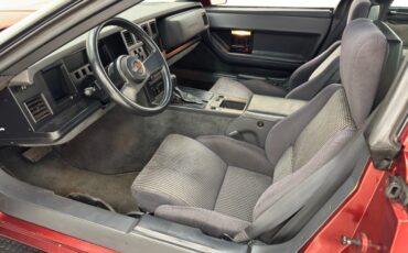 Chevrolet-Corvette-1987-Dark-Red-Metallic-Graphite-36