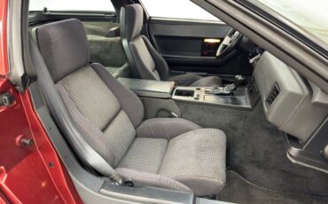Chevrolet-Corvette-1987-Dark-Red-Metallic-Graphite-37