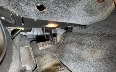 Chevrolet-Corvette-1987-Dark-Red-Metallic-Graphite-45