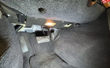 Chevrolet-Corvette-1988-Yellow-Black-10