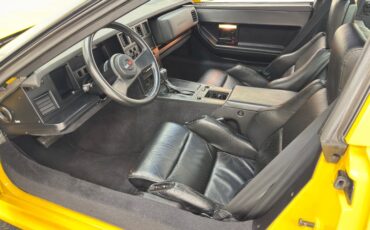 Chevrolet-Corvette-1988-Yellow-Black-5