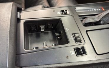 Chevrolet-Corvette-1988-Yellow-Black-8