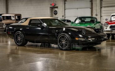 Chevrolet-Corvette-1992-Black-Tan-1
